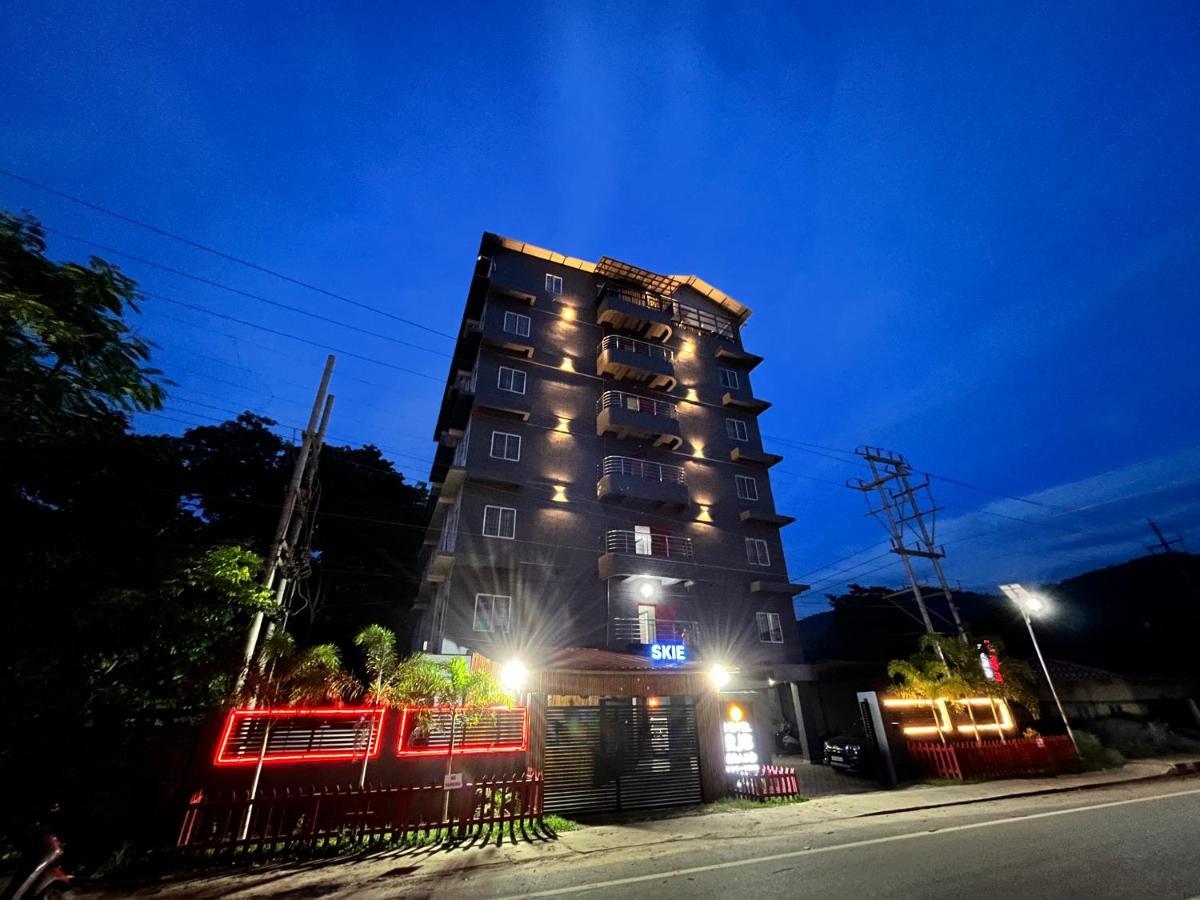 Rjb Grand Hotel Guwahati Exterior photo